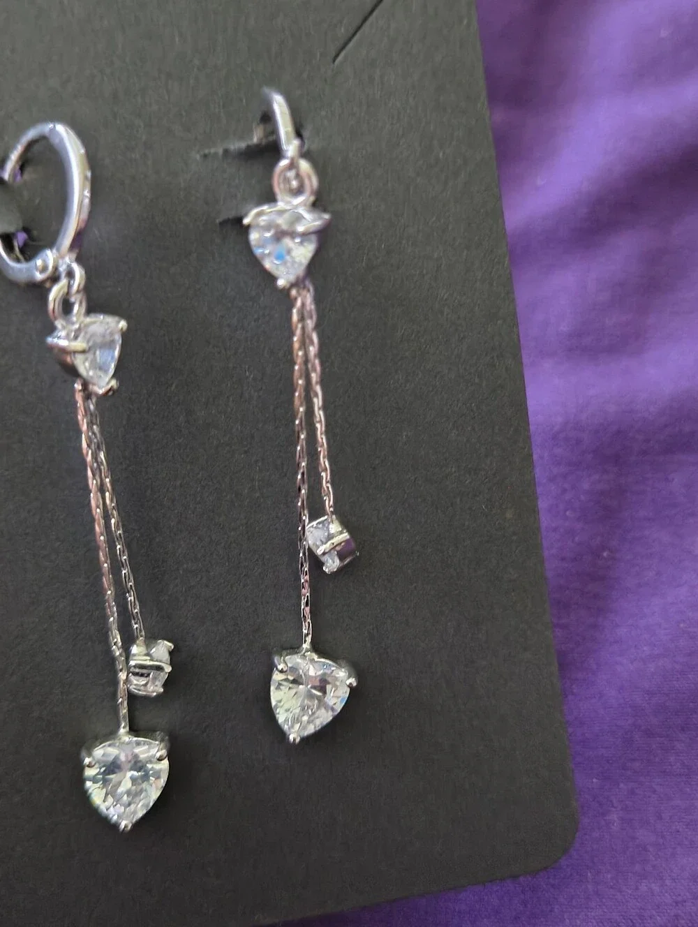 Very Nice  YSX Silver Plated CZ Heart Dangle Chandelier Earrings. Estate Find